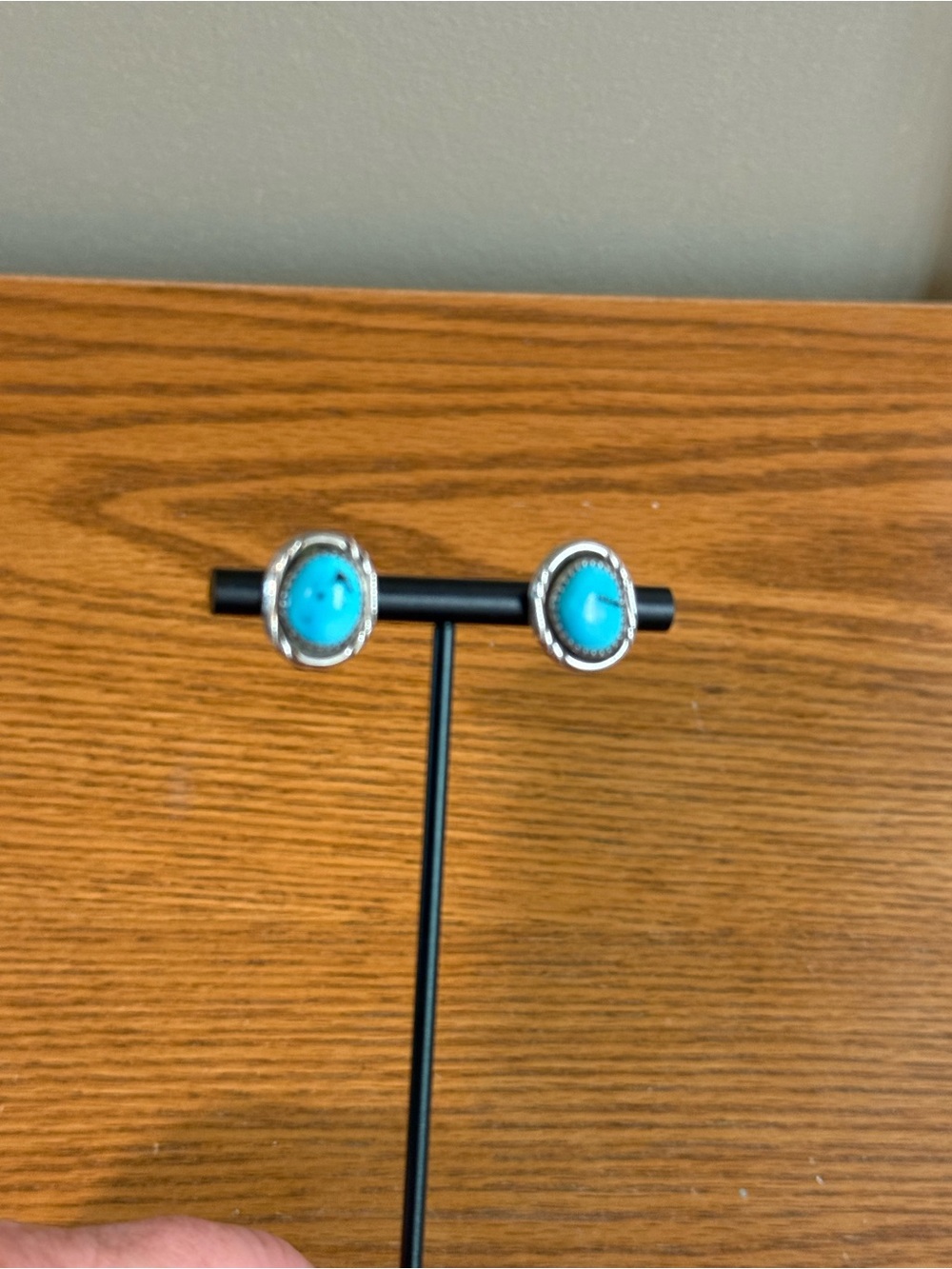 Vintage Navajo Sterling Silver Turquoise Earrings Native American Studs 6 grams - Picture 15 of 15